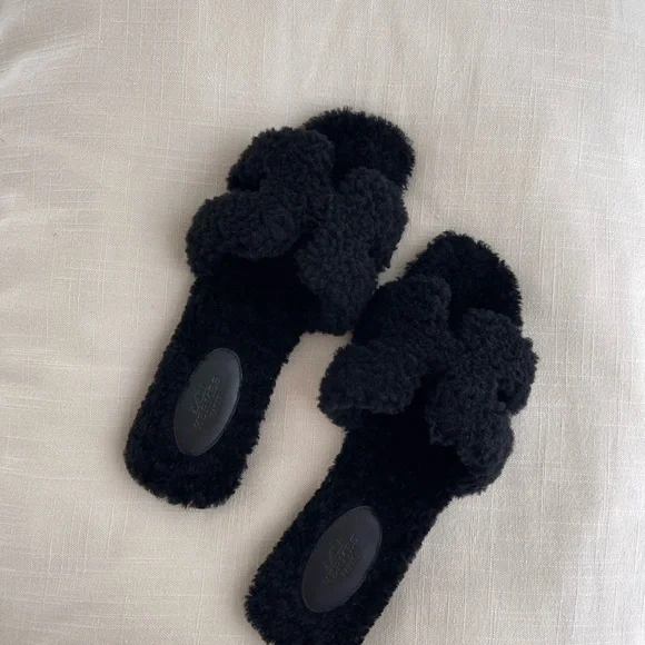 Black Fuzzy Slippers - Picture 2 of 2